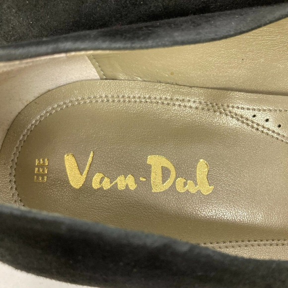 Van-Dal Whitwoth X Pumps Womens Sz 8 EEE Black Suede Gold Chain Heels - Picture 7 of 9